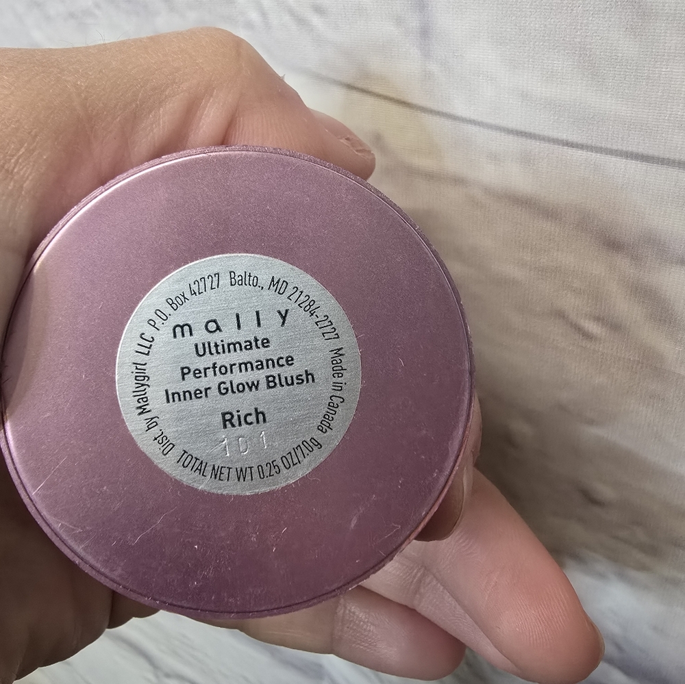 NWOB Mally Ultimate Performance Long-Wear Inner Glow Blush In Rich - Picture 7 of 8